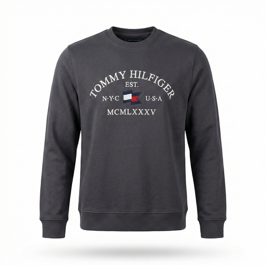 Black Crewneck (Tommy)